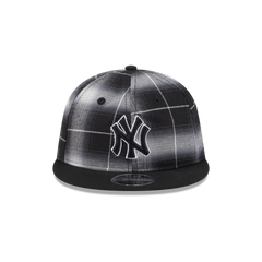 New York Yankees Black and White Plaid Retro Crown 9FIFTY Snapback Hat